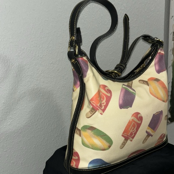 Dooney & Bourke Popsicle Bag - Picture 4 of 9